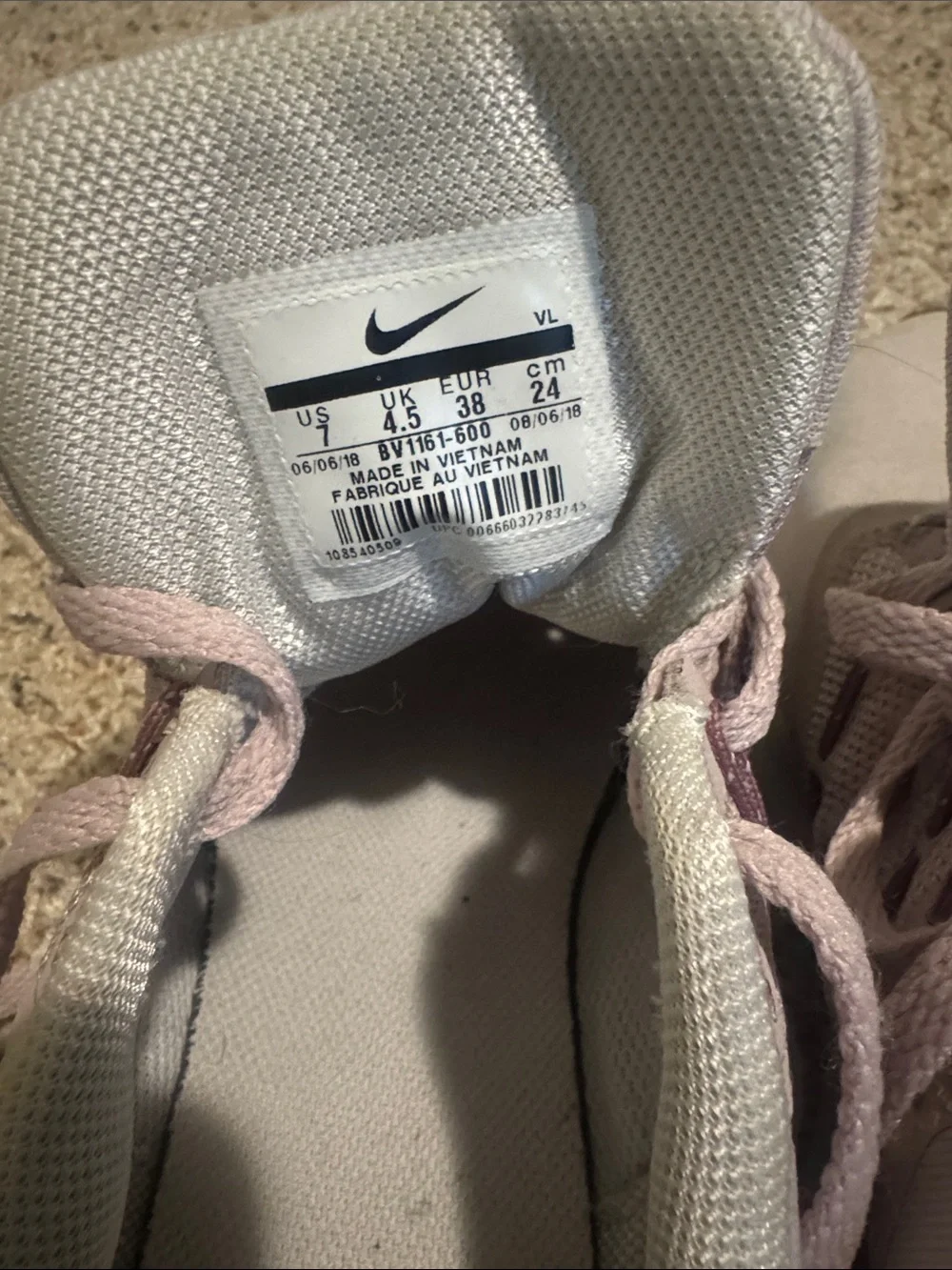 Nike Run Swift Women's Mauve and Light Pink Athletic Sneakers
